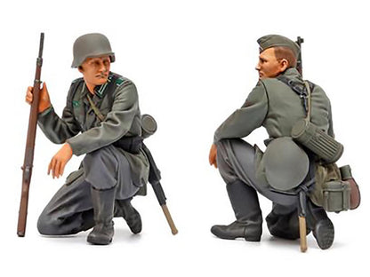 Tamiya 1/35 Military - 1/35 German Infantry Mid WWII - 35371