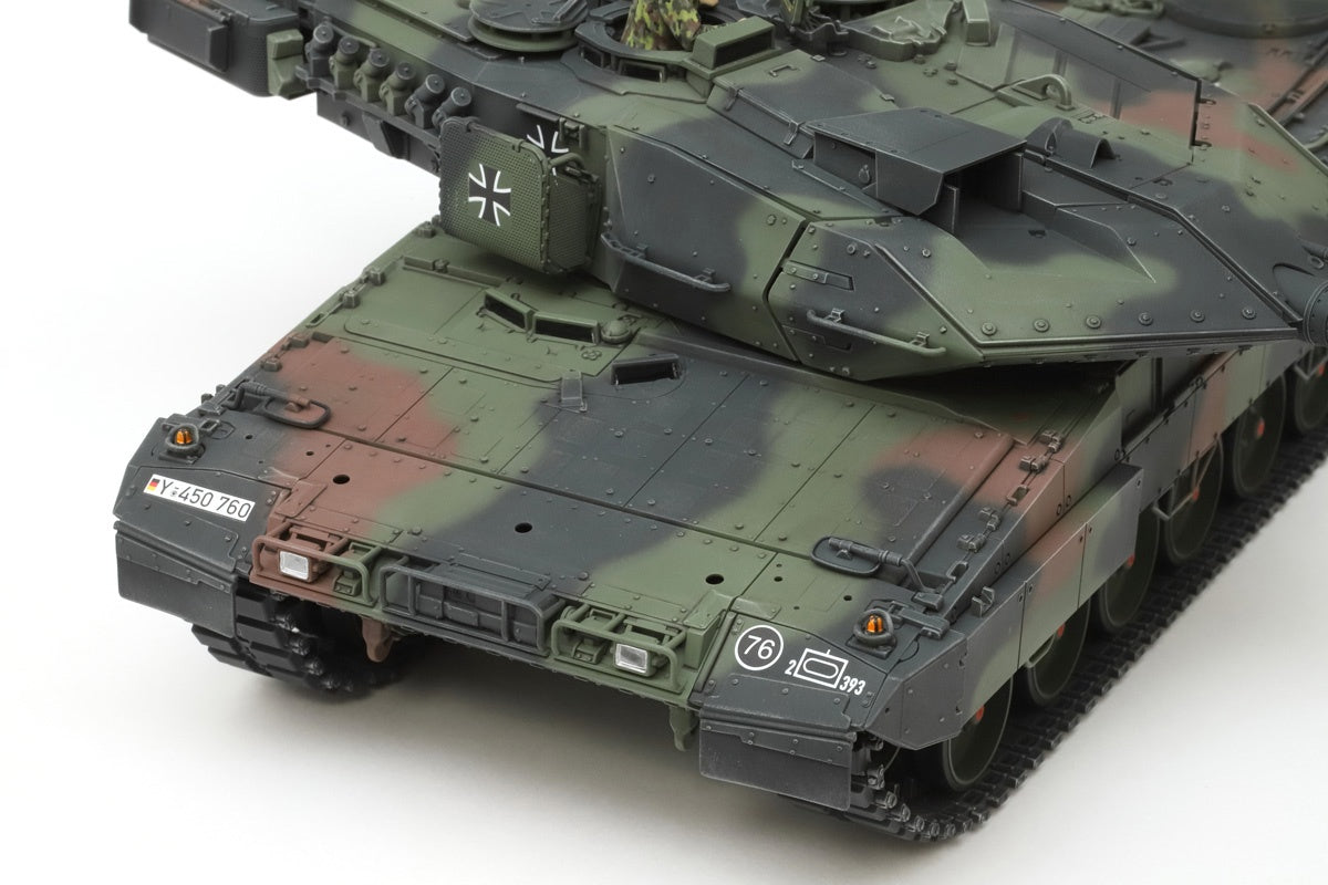 Tamiya 1/35 Military - 1/35 German Main Battle Tank Leopard 2 A7V  - 35387