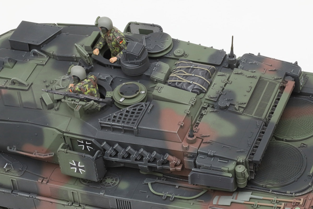 Tamiya 1/35 Military - 1/35 German Main Battle Tank Leopard 2 A7V  - 35387