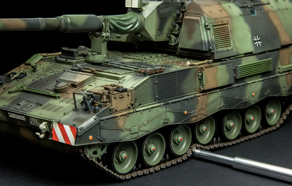 Meng 1/35 Panzerhaubitze 2000 German Self Propelled Howitzer model kit TS-012, image 10