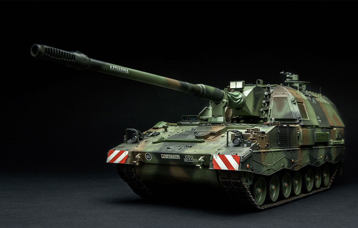 Meng 1/35 Panzerhaubitze 2000 German Self Propelled Howitzer model kit TS-012, image 2