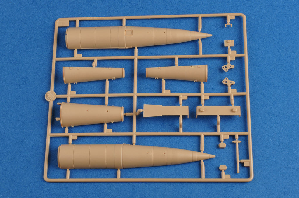 Hobby Boss 1/35 Soviet SS-23 Spider Tactical Ballistic Missile model kit 85505, image 8