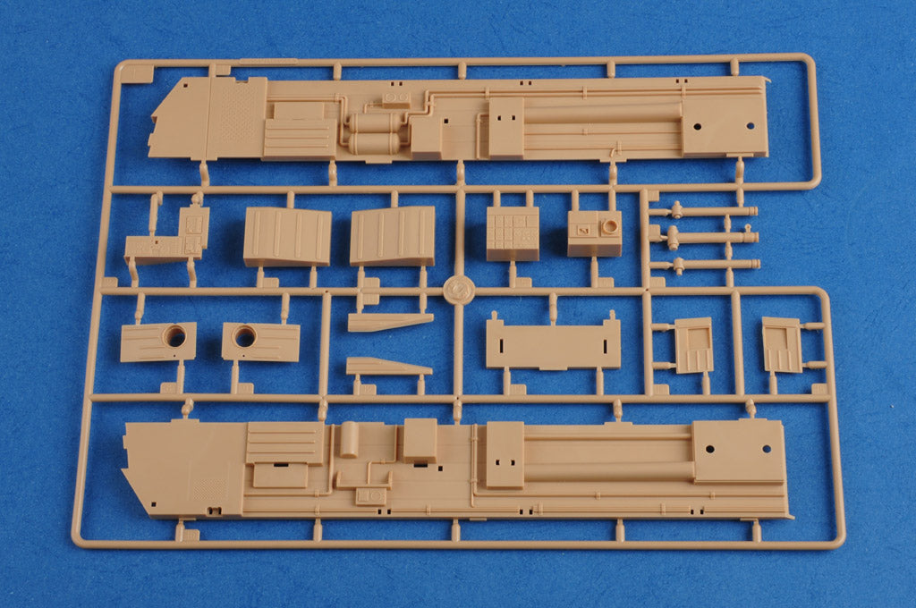 Hobby Boss 1/35 Soviet SS-23 Spider Tactical Ballistic Missile model kit 85505, image 9