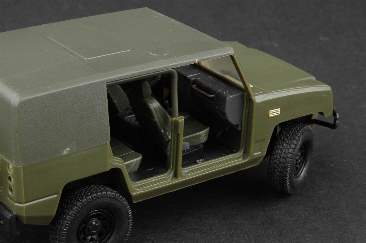 Hobby Boss 1/35 BJ2022JC Yongshi Light Utility Vehicle model kit 82466, image 22