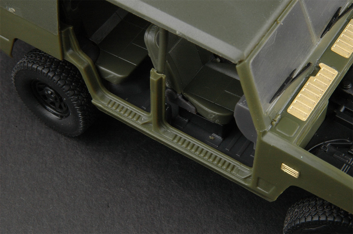 Hobby Boss 1/35 BJ2022JC Yongshi Light Utility Vehicle model kit 82466, image 25
