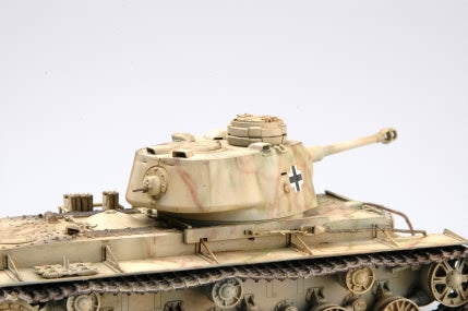 Hobby Boss 1/48 German Pz.Kpfw. KV-1 756(r) Captured Tank model kit 84818, image 6