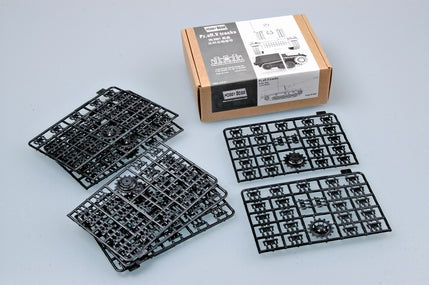 Hobby Boss 1/35 Pz.Sfl.V Sturer Emil Track Links model kit 81001, image 2