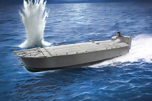 Italeri 1/35 Military - M.T.M Barchino With Crew - 5623