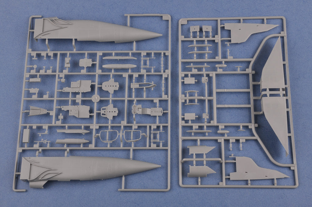 Hobby Boss 1/48 Mikoyan MiG-31 Foxhound model kit 81753, image 8