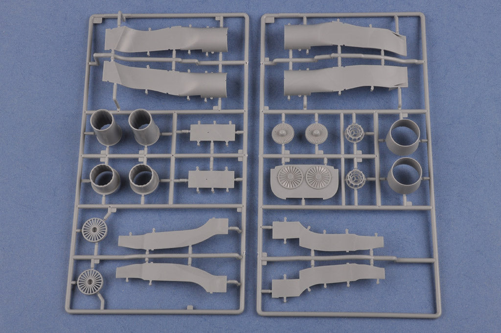 Hobby Boss 1/48 Mikoyan MiG-31 Foxhound model kit 81753, image 10