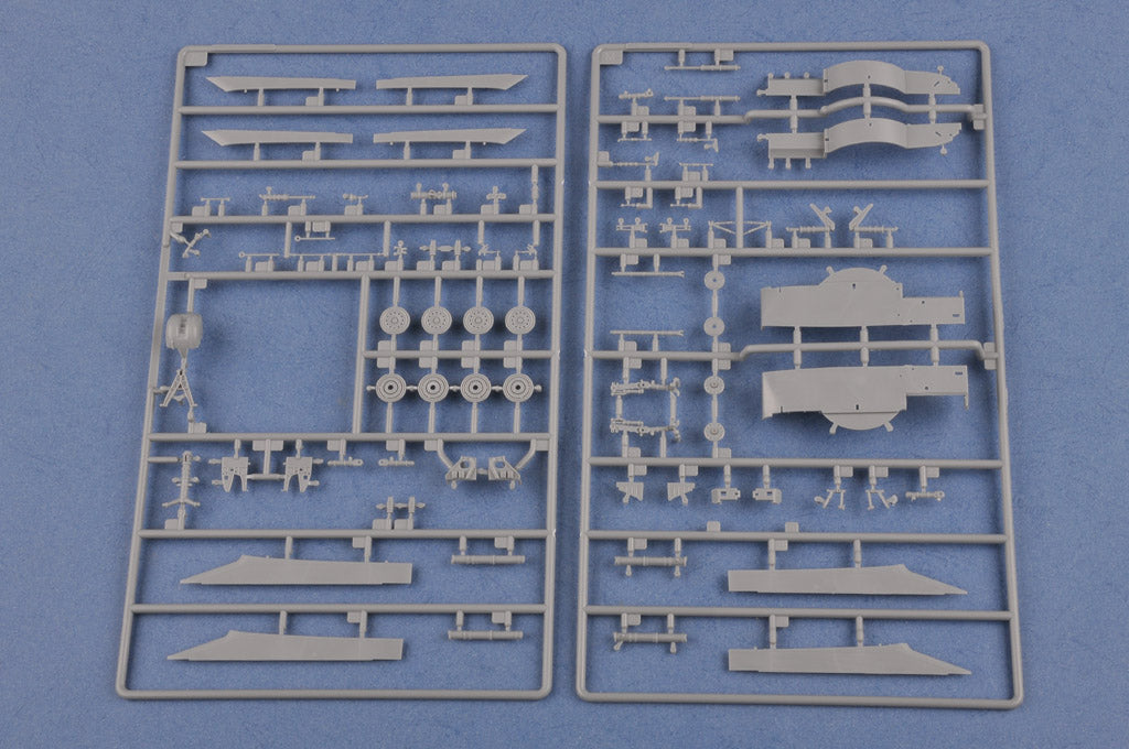 Hobby Boss 1/48 Mikoyan MiG-31 Foxhound model kit 81753, image 11