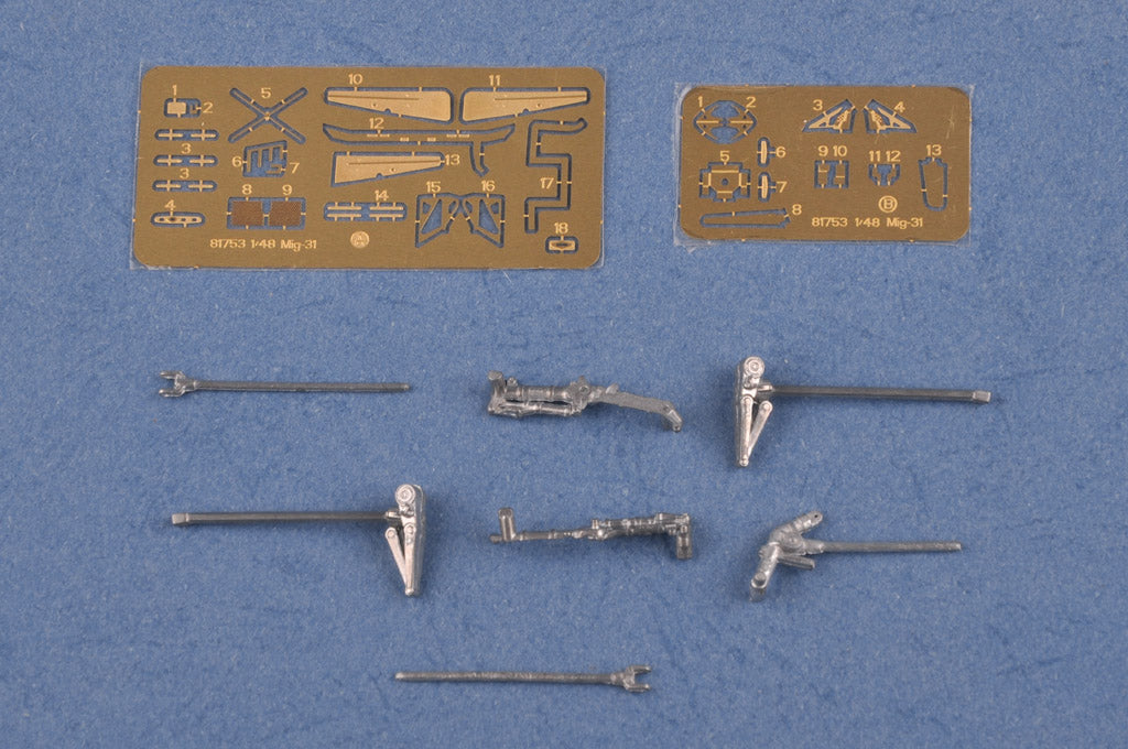 Hobby Boss 1/48 Mikoyan MiG-31 Foxhound model kit 81753, image 15