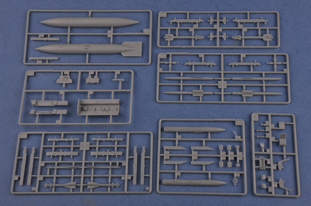 Hobby Boss 1/48 Mikoyan MiG-31B/BM Foxhound model kit 81754, image 13