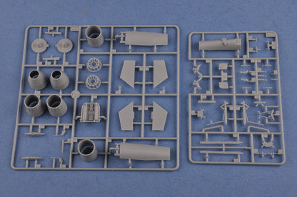 Hobby Boss 1/48 Sukhoi Su-27 Flanker Early model kit 81712, image 10