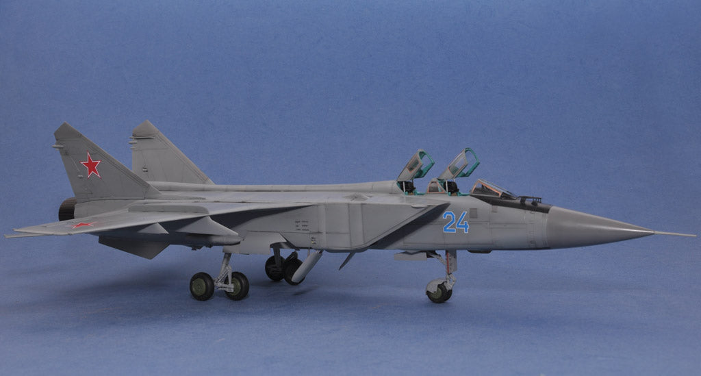 Hobby Boss 1/48 Mikoyan MiG-31 Foxhound model kit 81753, image 16