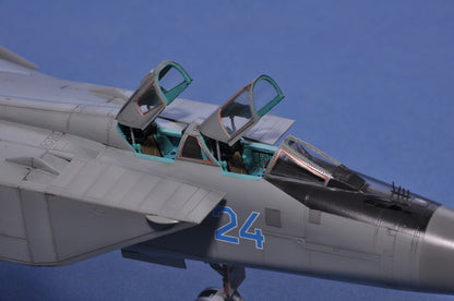 Hobby Boss 1/48 Mikoyan MiG-31 Foxhound model kit 81753, image 17