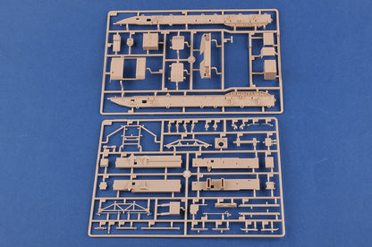 Hobby Boss 1/35 Russian BAZ-64022 with 5P85TE2 S-400 Launcher model kit 85517, image 12