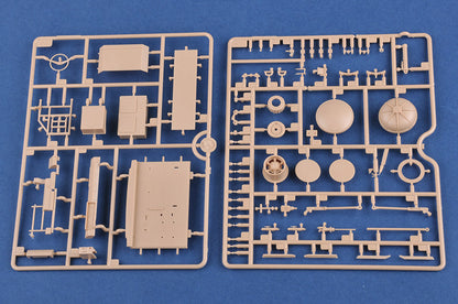 Hobby Boss 1/35 Russian BAZ-64022 with 5P85TE2 S-400 Launcher model kit 85517, image 17