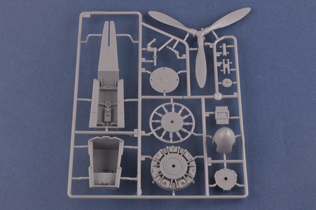 Hobby Boss 1/18 Focke-Wulf Fw 190A-8 model kit 81803, image 9