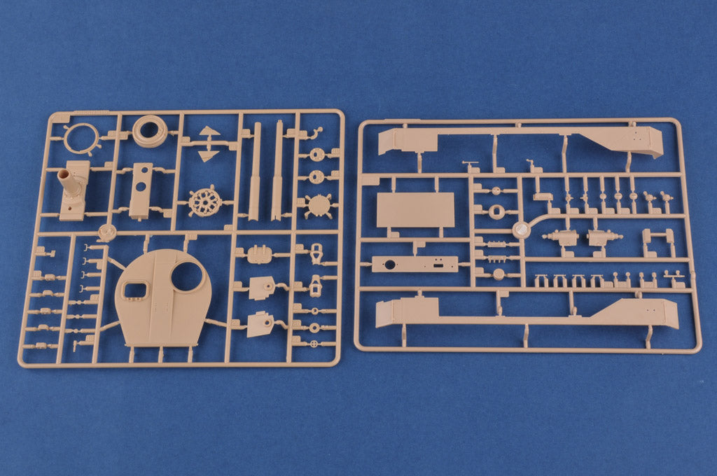 Hobby Boss 1/35 German VK 30.01(P) Prototype Tank model kit 83891, image 7