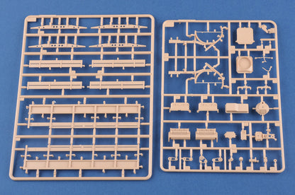 Hobby Boss 1/35 Ukrainian KrAZ-6322 Soldier Cargo Truck model kit 85512, image 9