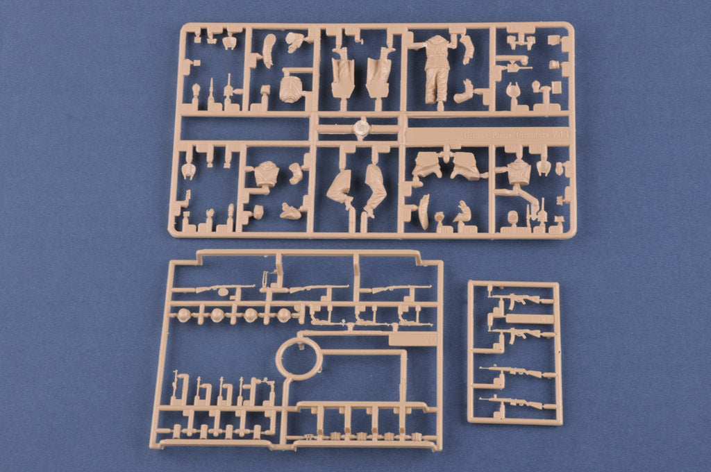 Hobby Boss 1/35 German Panzer Grenadiers Vol.1 model kit 84404, image 3