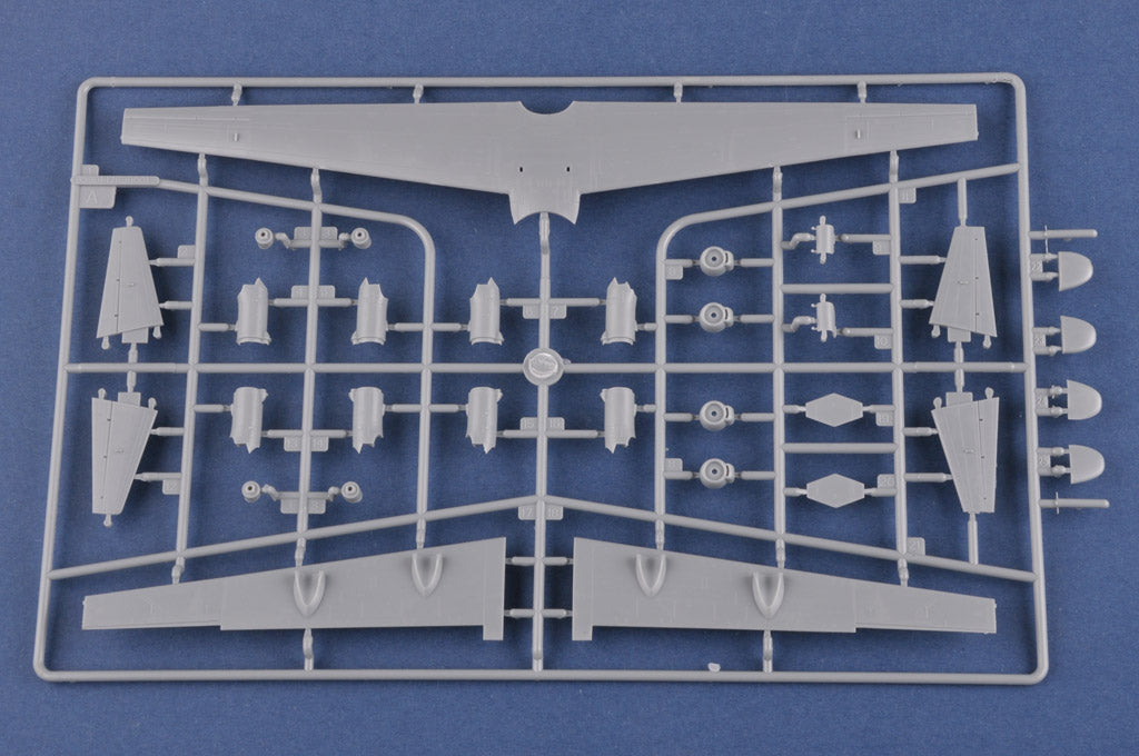 Hobby Boss 1/144 Chinese KJ-200 AEW&C Aircraft model kit 83903, image 7