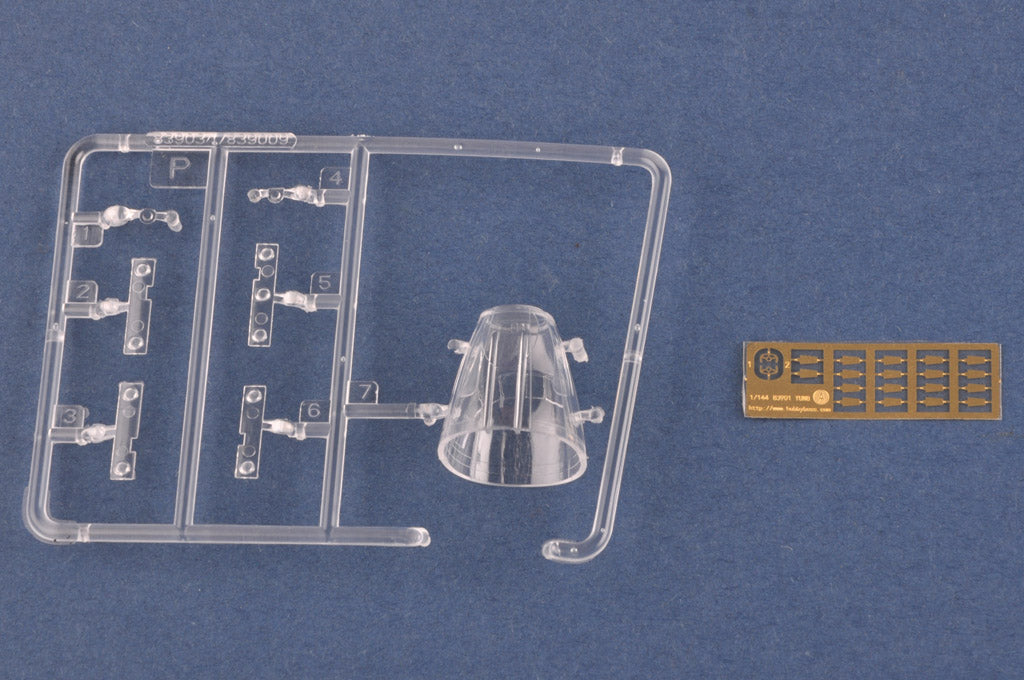 Hobby Boss 1/144 Chinese KJ-200 AEW&C Aircraft model kit 83903, image 10