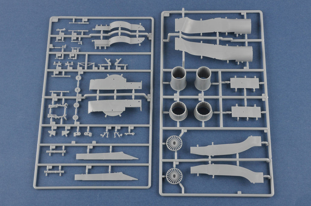 Hobby Boss 1/48 MiG-31BM with Kh-47M2 Kinzhal model kit 81770, image 8