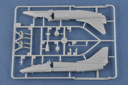 Hobby Boss 1/72 A-4F Skyhawk model kit 87255, image 6