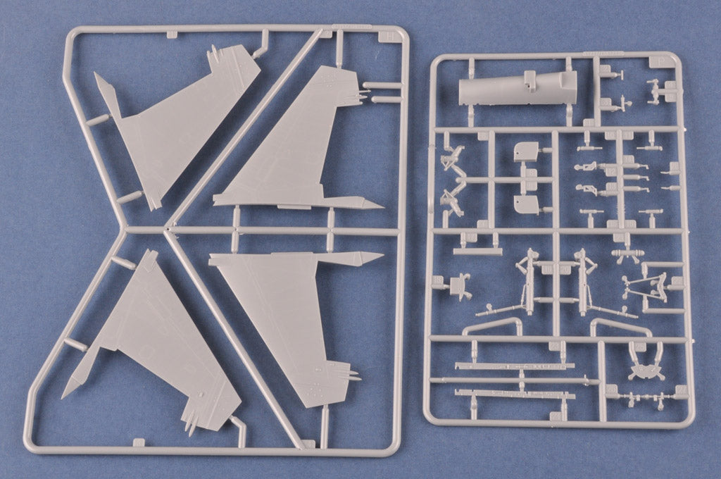 Hobby Boss 1/48 Su-27 Flanker B Russian Knights model kit 81776, image 9