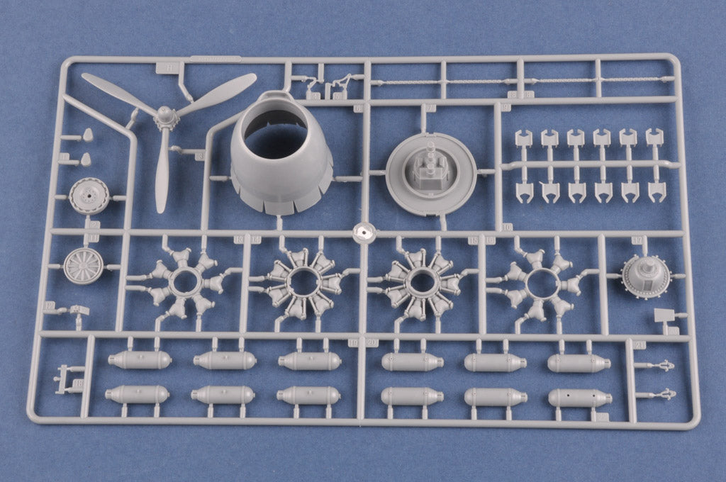 Hobby Boss 1/32 A-26C Invader model kit 83214, image 12