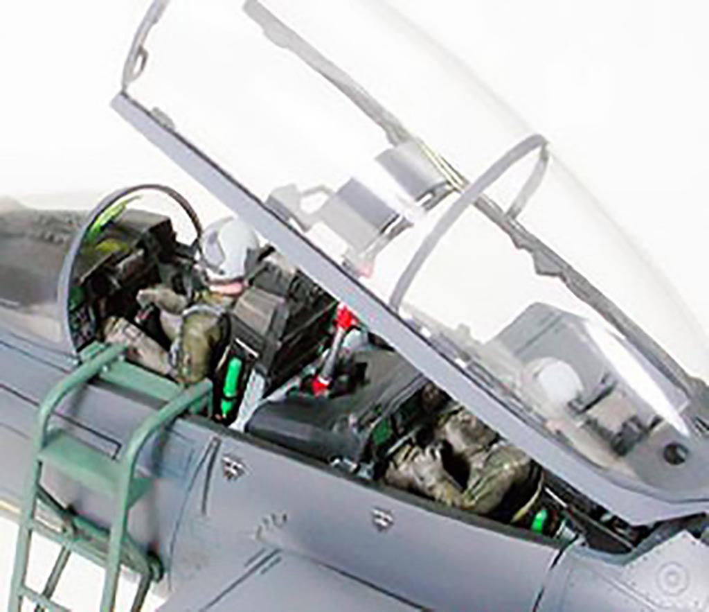 Tamiya 1/32 Aircraft - F-15E With Bunker Buster - 60312