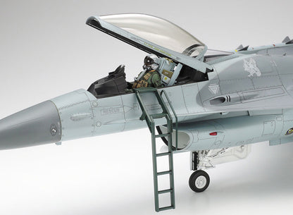 Tamiya 1/32 Aircraft - 1/32 Lockheed F-16 Cj F.Falcon - 60315
