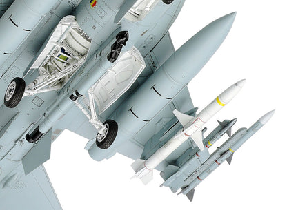 Tamiya 1/32 Aircraft - 1/32 Lockheed F-16 Cj F.Falcon - 60315