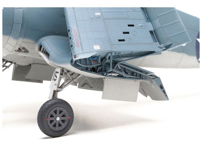 Tamiya 1/32 Aircraft - 1/32 Vought F4U-1 Corsair Birdcage - 60324