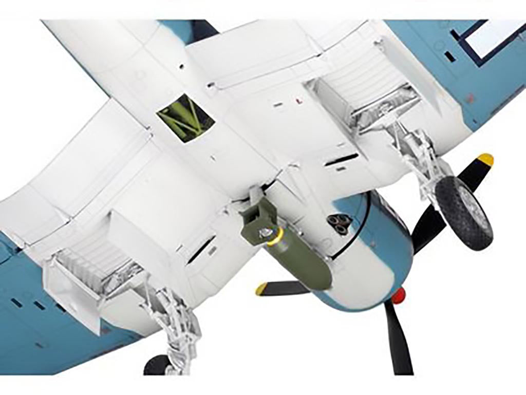 Tamiya 1/32 Aircraft - 1/32 F4U-1A Corsair - 60325