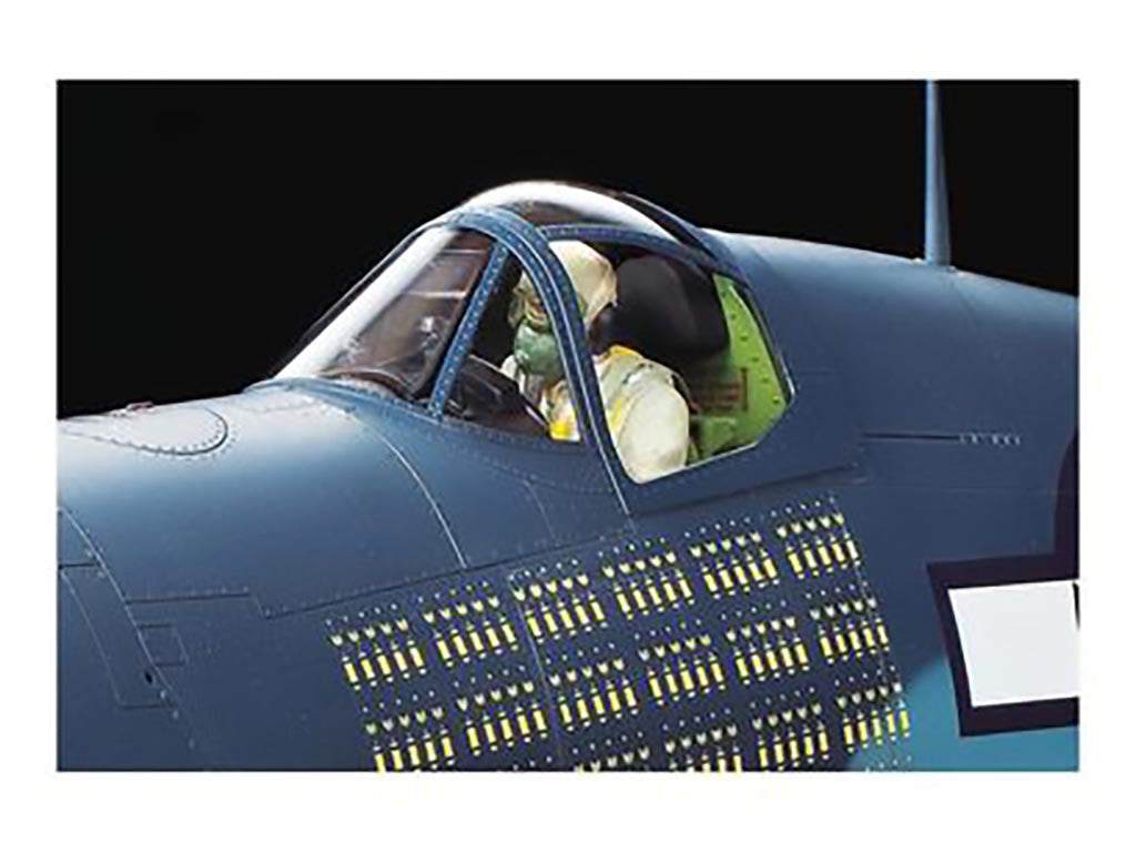 Tamiya 1/32 Aircraft - 1/32 F4U-1A Corsair - 60325