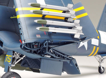 Tamiya 1/32 Aircraft - 1/32 F4U-1D Corsair - 60327