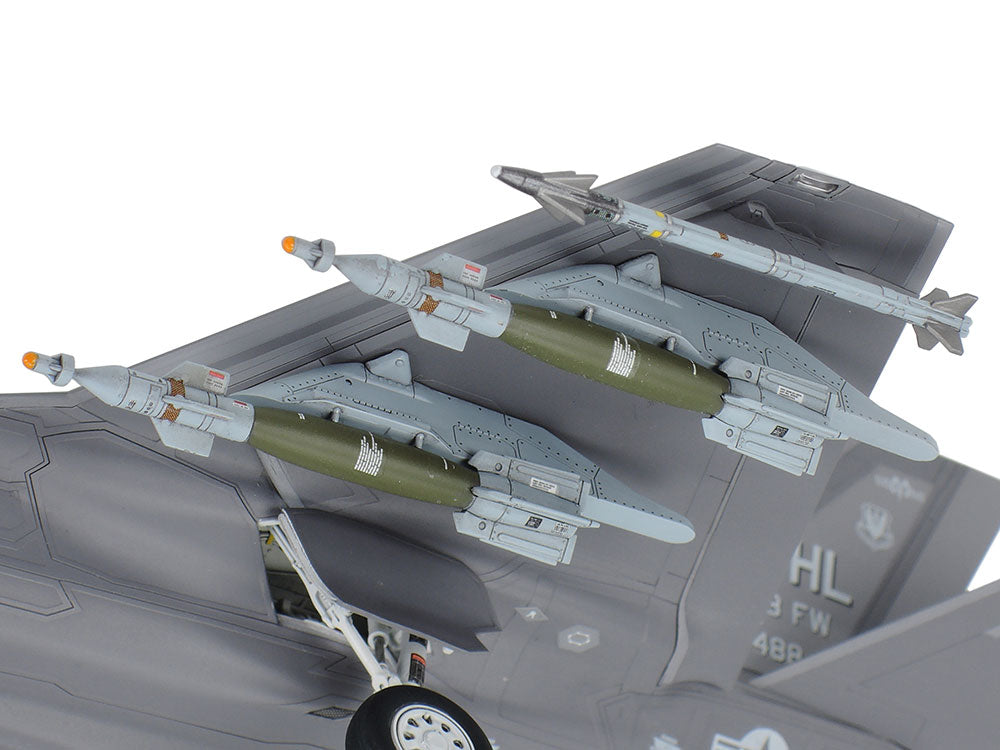 Tamiya 1/72 Aircraft - 1/72 F-35A Lightning II - 60792