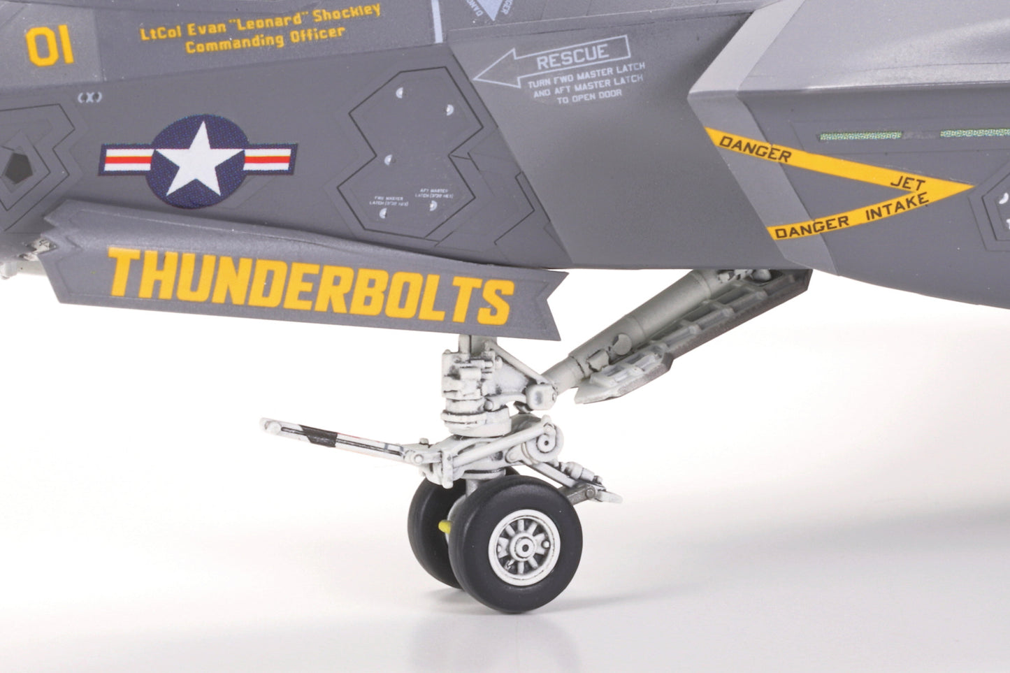 Tamiya 1/72 Aircraft - 1/72 F-35C Lightning II - 60794
