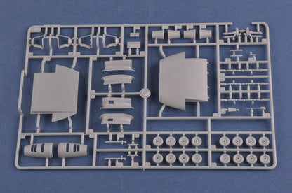 Hobby Boss 1/48 CH-47A Chinook model kit 81772, image 9