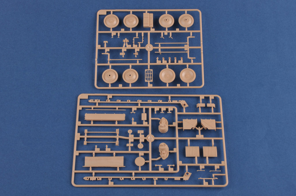 Hobby Boss 1/35 German Panzerbeobachtungswagen V Ausf. A model kit 84534, image 7