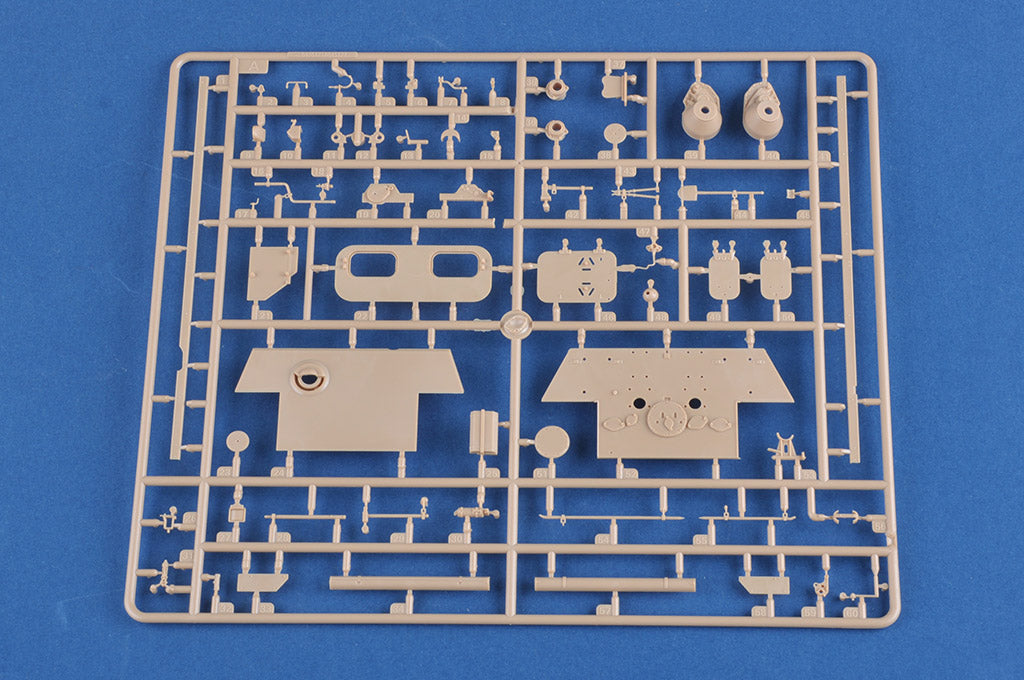 Hobby Boss 1/35 German Sd.Kfz.179 Bergepanther Ausf. G model kit 84553, image 8