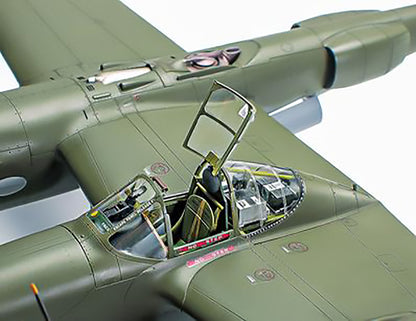 Tamiya 1/48 Aircraft - 1/48 P-38 F/G Lightning - 61120