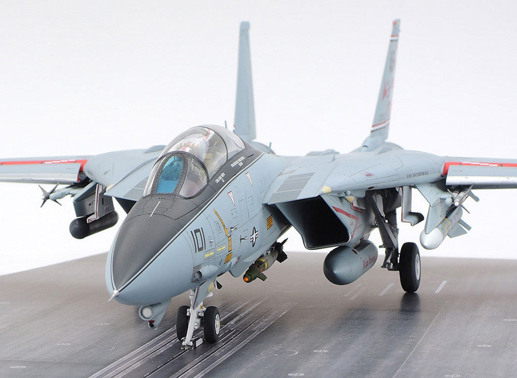 Tamiya 1/48 Aircraft - 1/48 Grumman F-14A Tomcat (Late Model) Carrier Launch Set - 61122