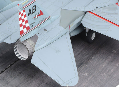Tamiya 1/48 Aircraft - 1/48 Grumman F-14A Tomcat (Late Model) Carrier Launch Set - 61122