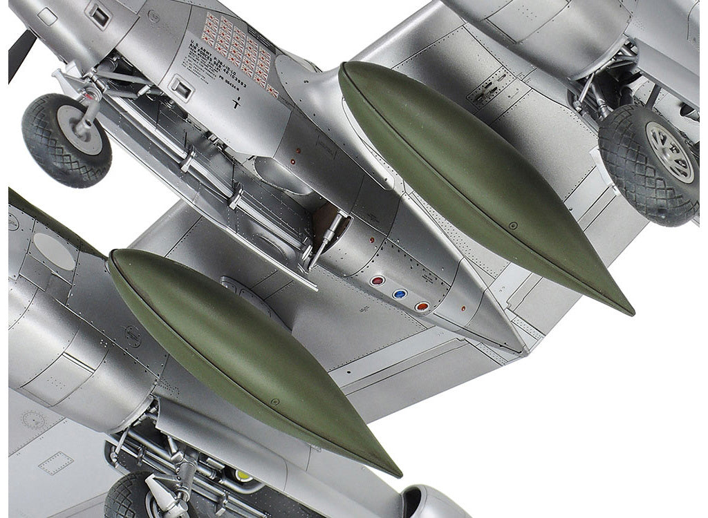 Tamiya 1/48 Aircraft - 1/48 Lockheed P-38 J Lightning - 61123