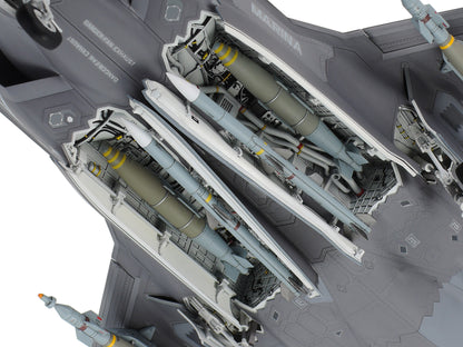 Tamiya 1/48 Aircraft - 1/48 F-35B Lightning II - 61125