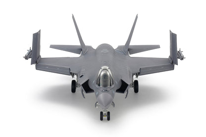 Tamiya 1/48 Aircraft - 1/48 F-35C Lightning II - 61127